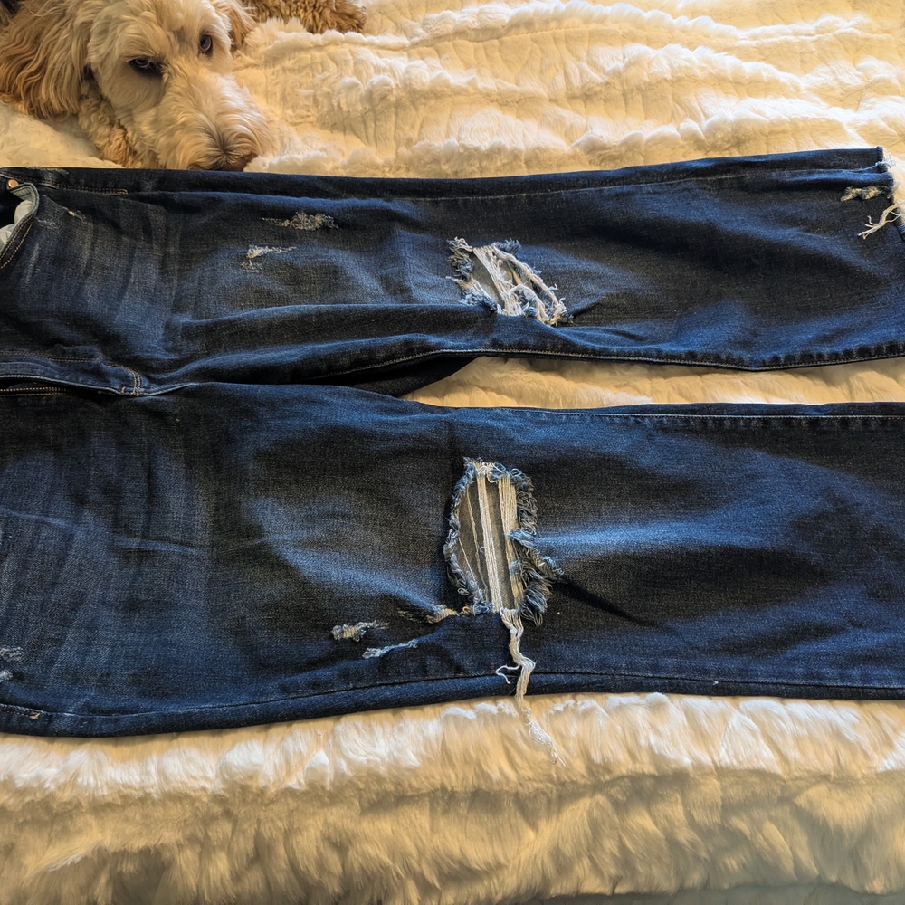 Judy Blue Distressed Dark Blue Jeans